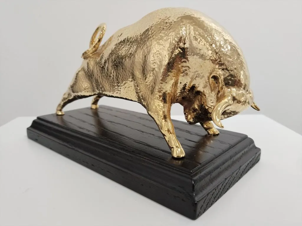 24k Vergoldete Bronzeskulptur Stier 1