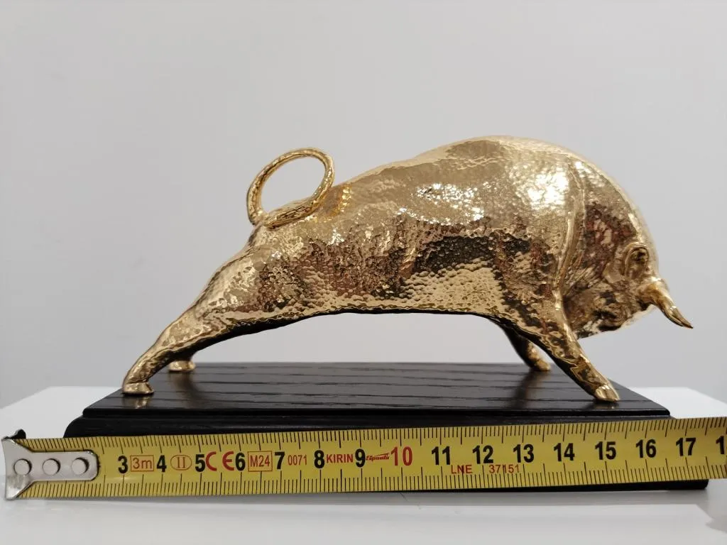 24k Vergoldete Bronzeskulptur Stier 8