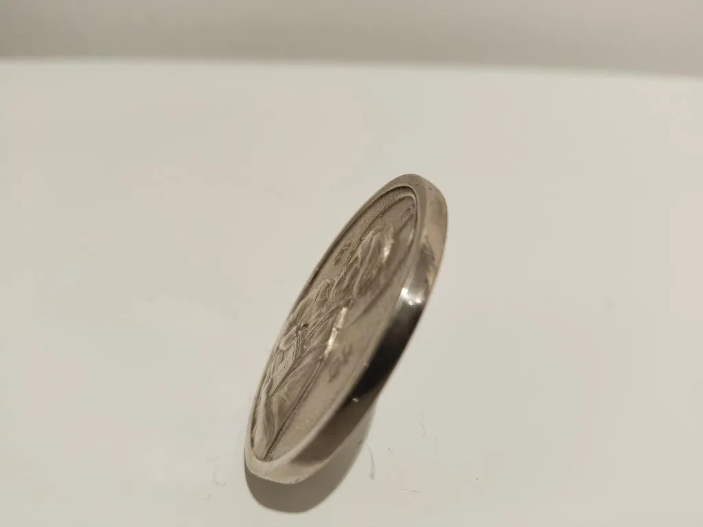 999 Silver Medallion Jesus Christ ICOiN 4