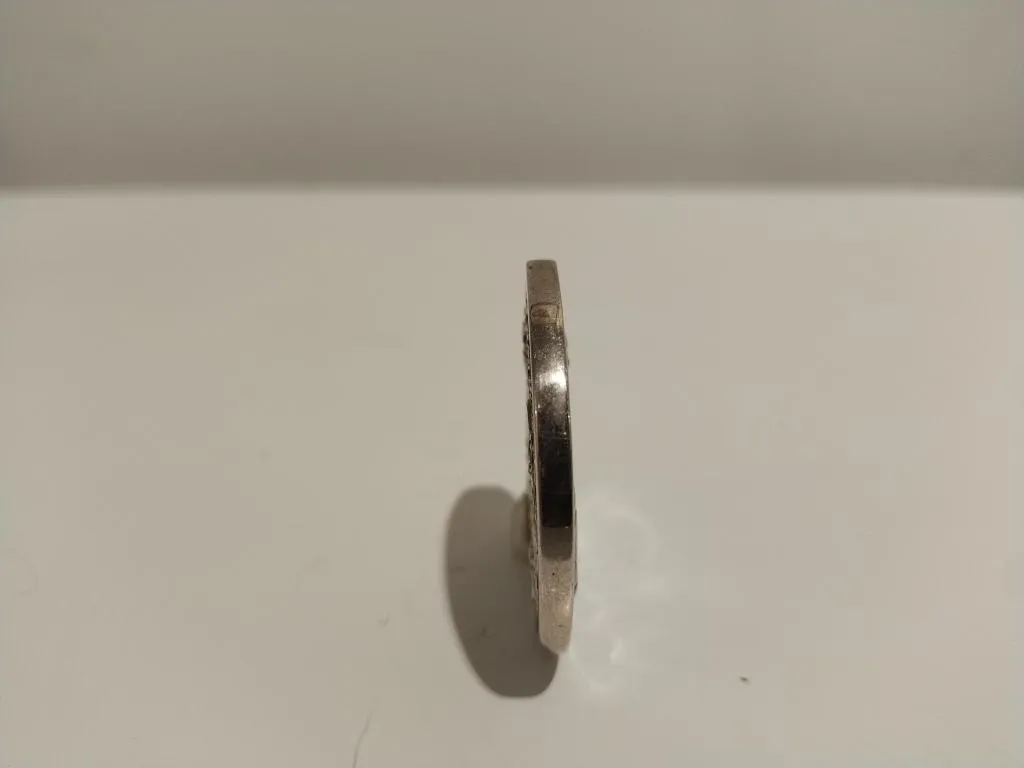 999 Silver Medallion Virgin Mary And Baby Jesus ICOiN 4