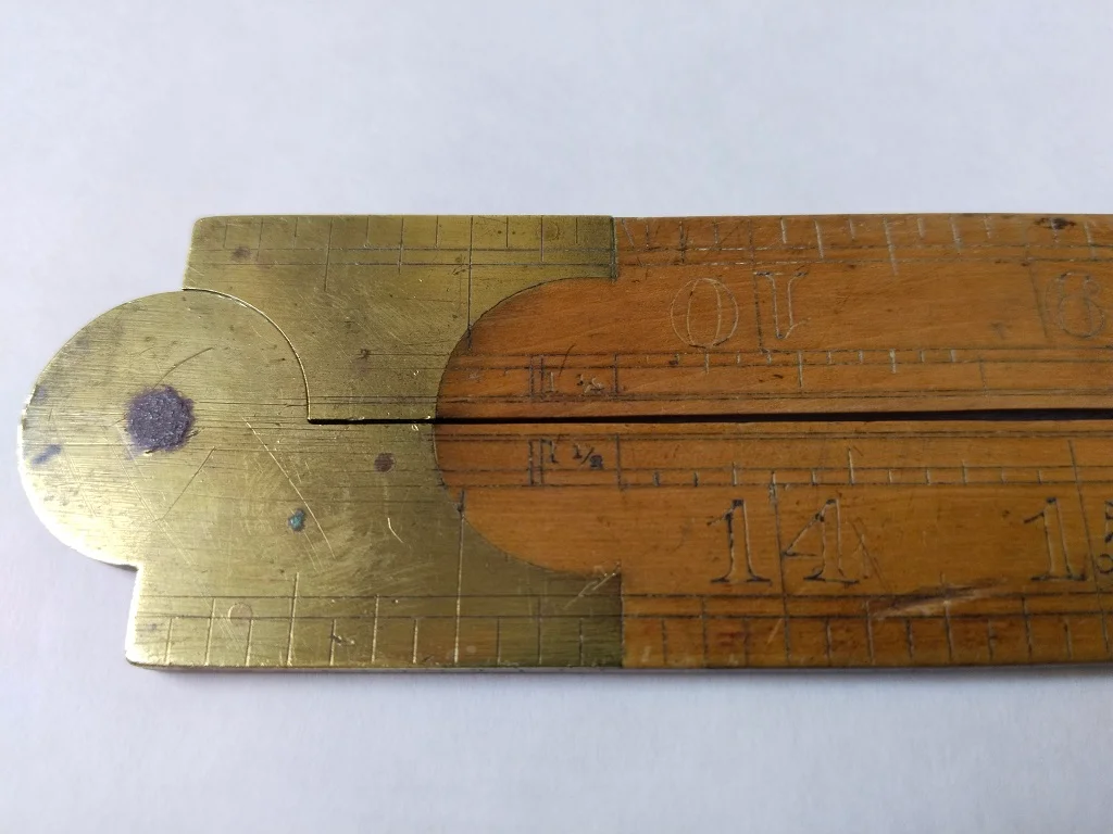 Boxwood Folding Rule with Brass Slides Two-Feet Two-Fold 7