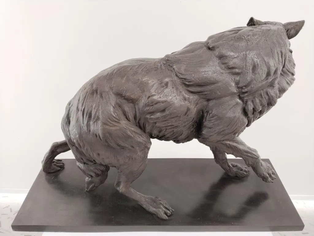 Bronze Wolf Sculpture 4