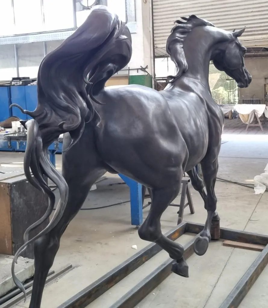 Bronzeskulptur Pferd Vollblutaraber 6