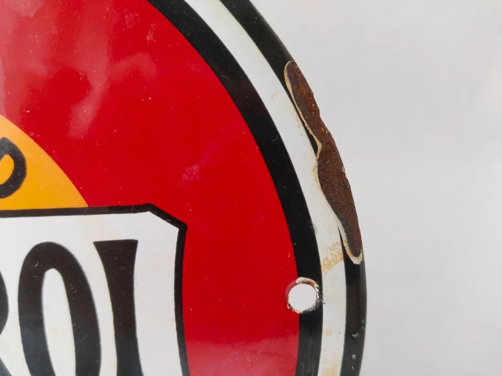 Castrol Wakefield Motor Oil Enamel Sign Reproduction 5