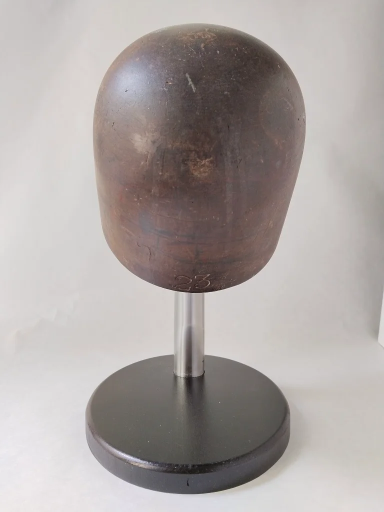 Cowboy Hat Holder Wooden Table Top Craft Hat Stand Display 2