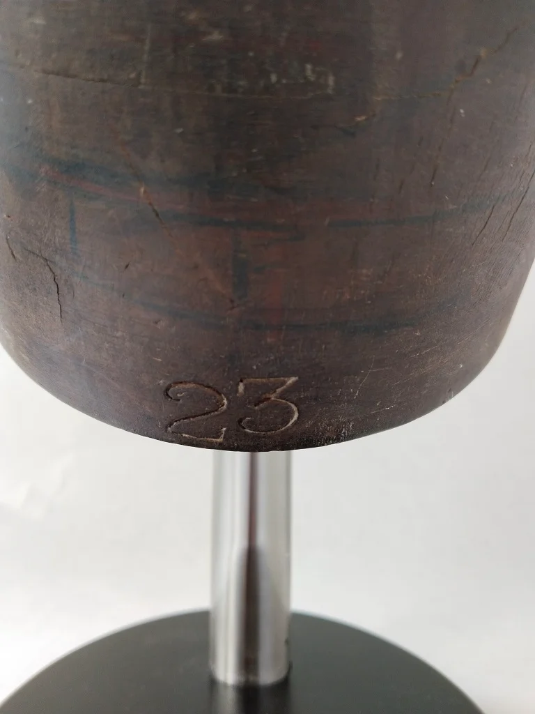 Cowboy Hat Holder Wooden Table Top Craft Hat Stand Display 7