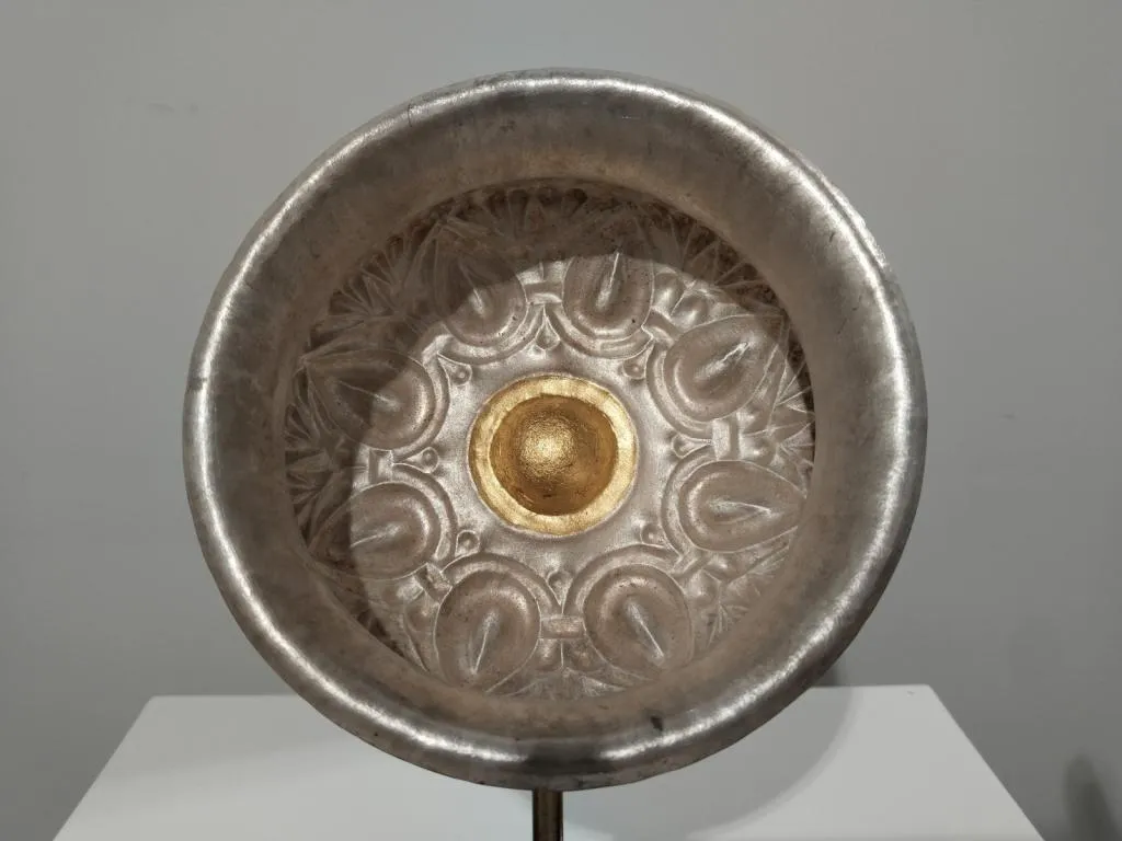 Greek Silver Libation Bowl Phiale with Almond Motifs 1