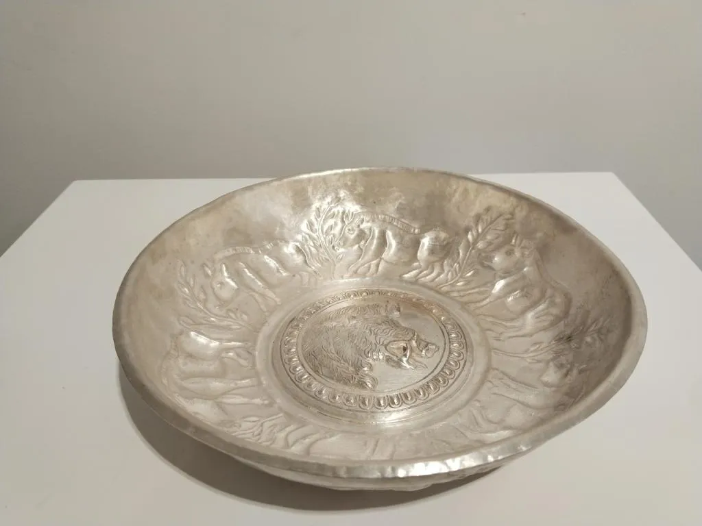 Greek Silver Libation Bowl Phiale with Boar Head 2