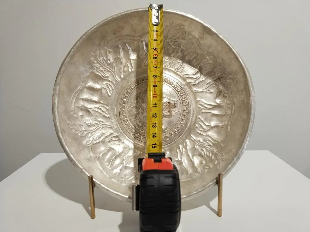 Griechische Silber Phiale Libationsschale mit Eberkopf 8