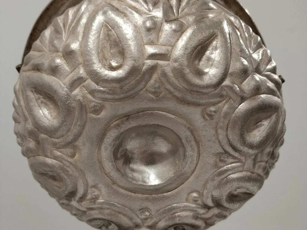 Griechische Silber-Phiale Libationsschale mit Mandelmotiven 6