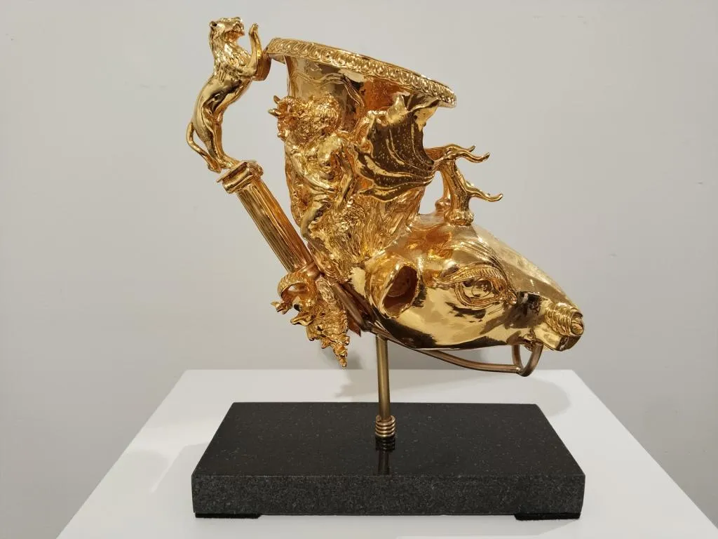 Griechisches vergoldetes Silber-Rhyton mit Hirschkopf 4