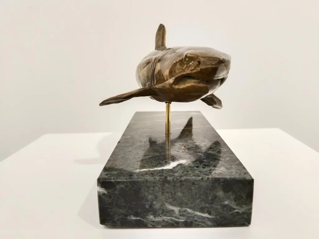 Hai Skulptur Bronze 5