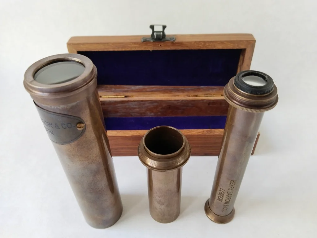 Henry Barrow Co London Extended Spyglass Telescope in 11
