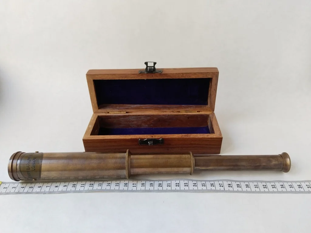 Henry Barrow Co London Extended Spyglass Telescope in 13