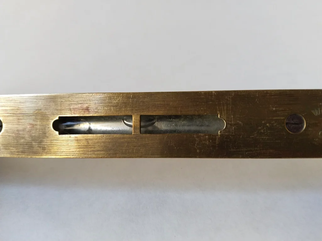 Hockley Abbey 6 No 1621 Clear Spirit Level 3