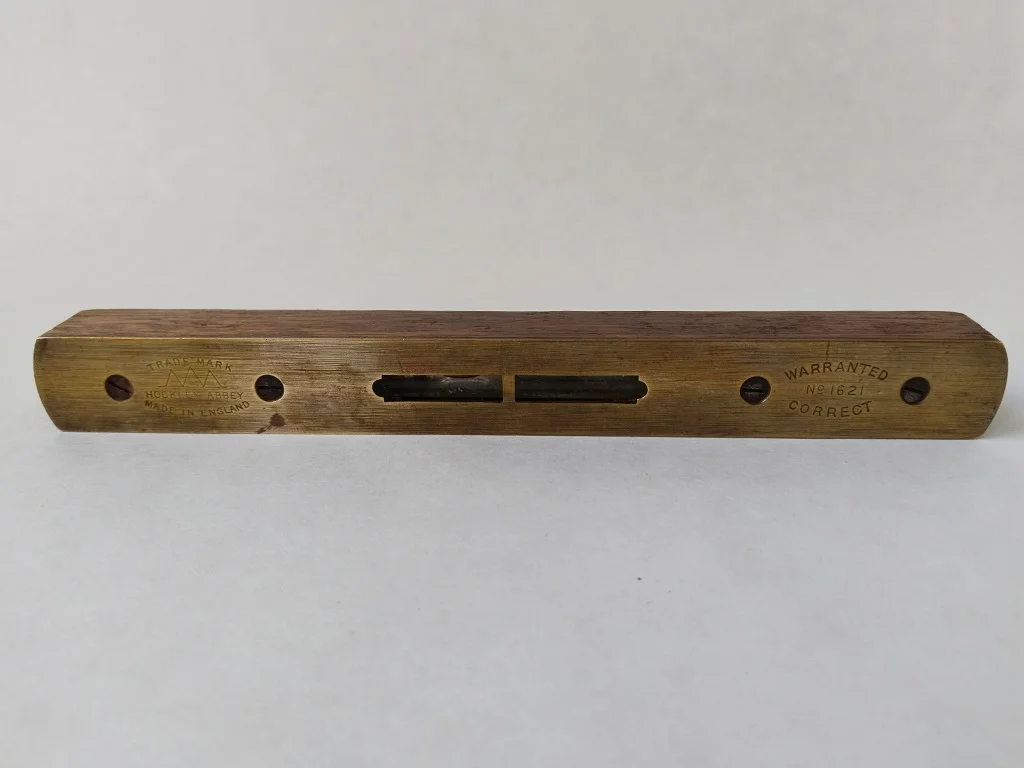 Hockley Abbey 6 No 1621 Clear Spirit Level 5