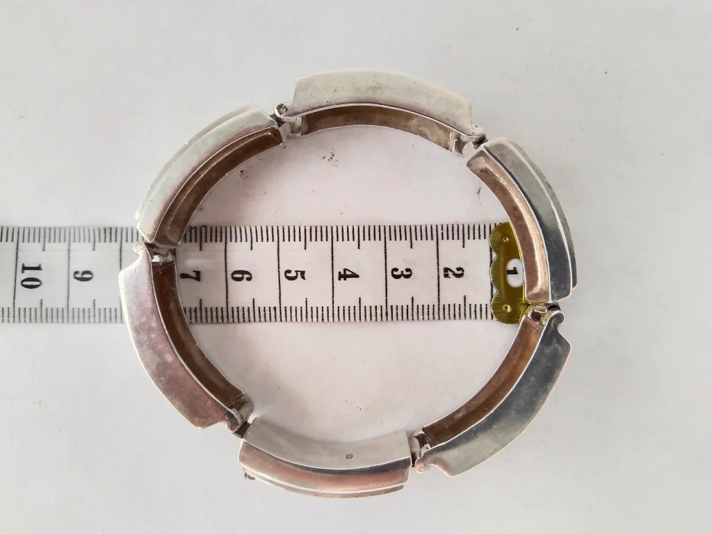 Men's Silver Bracelet Crafted By A Member Of The National 12