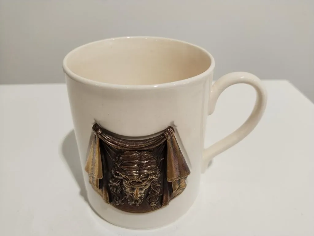 Porcelain Mug with Bronze Jesus Image of Edessa 7