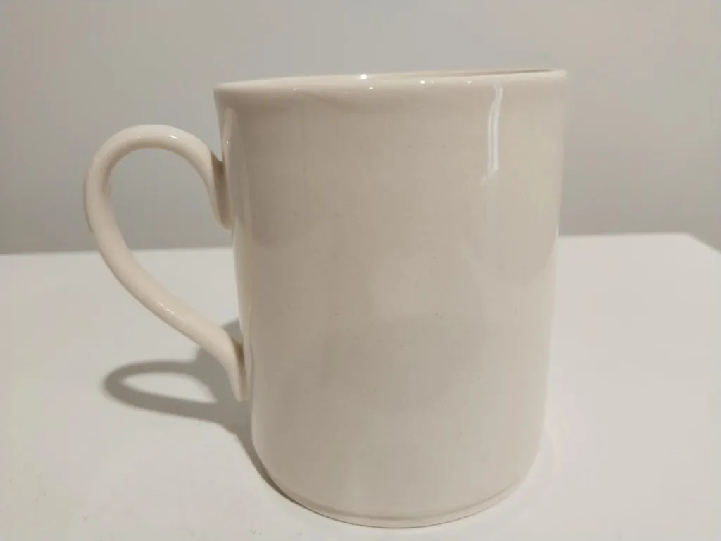 Porzellantasse mit bronzenem Mandylion von Edessa 4