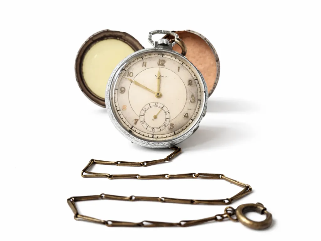 Schweizer Taschenuhr CYMA 1930er