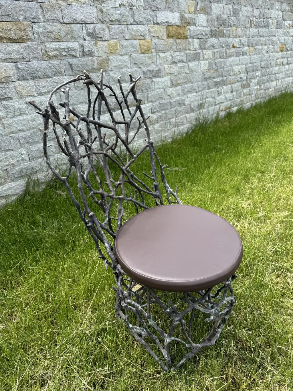 Sculptural Branch Chair for Outdoor Dining 2 3