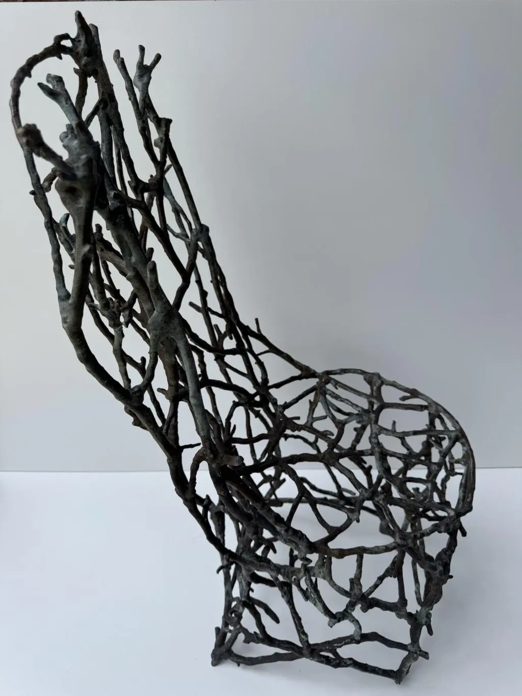 Sculptural Branch Chair for Outdoor Dining 4