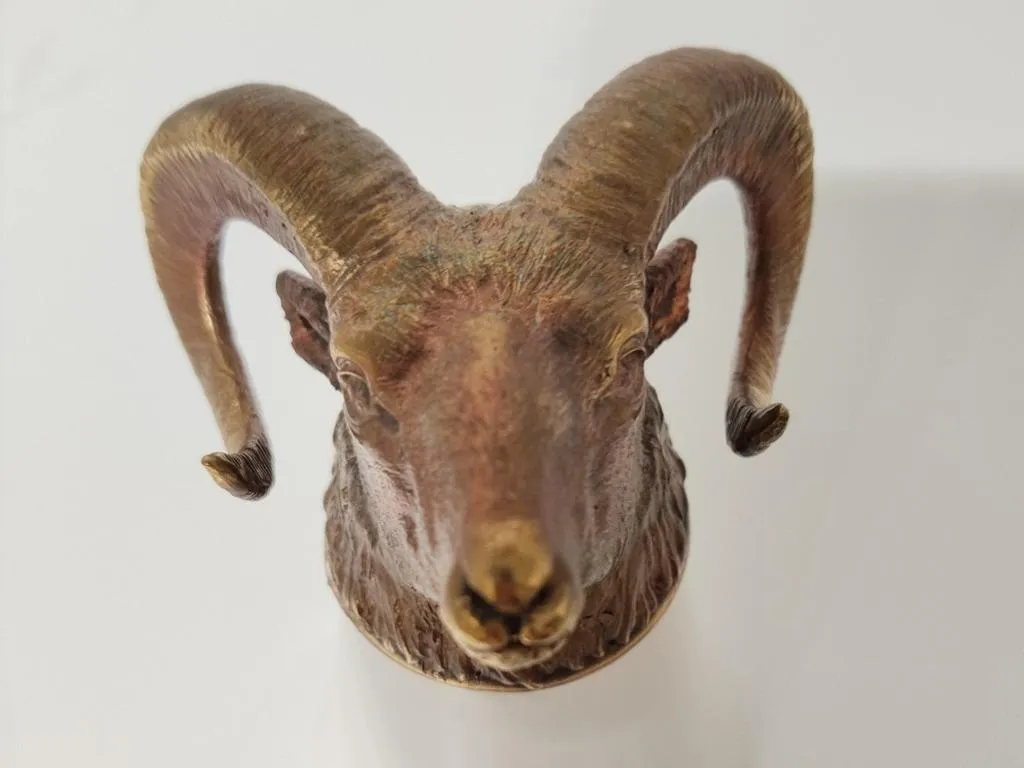 Stirrup Cup With Wild Ram Head 2