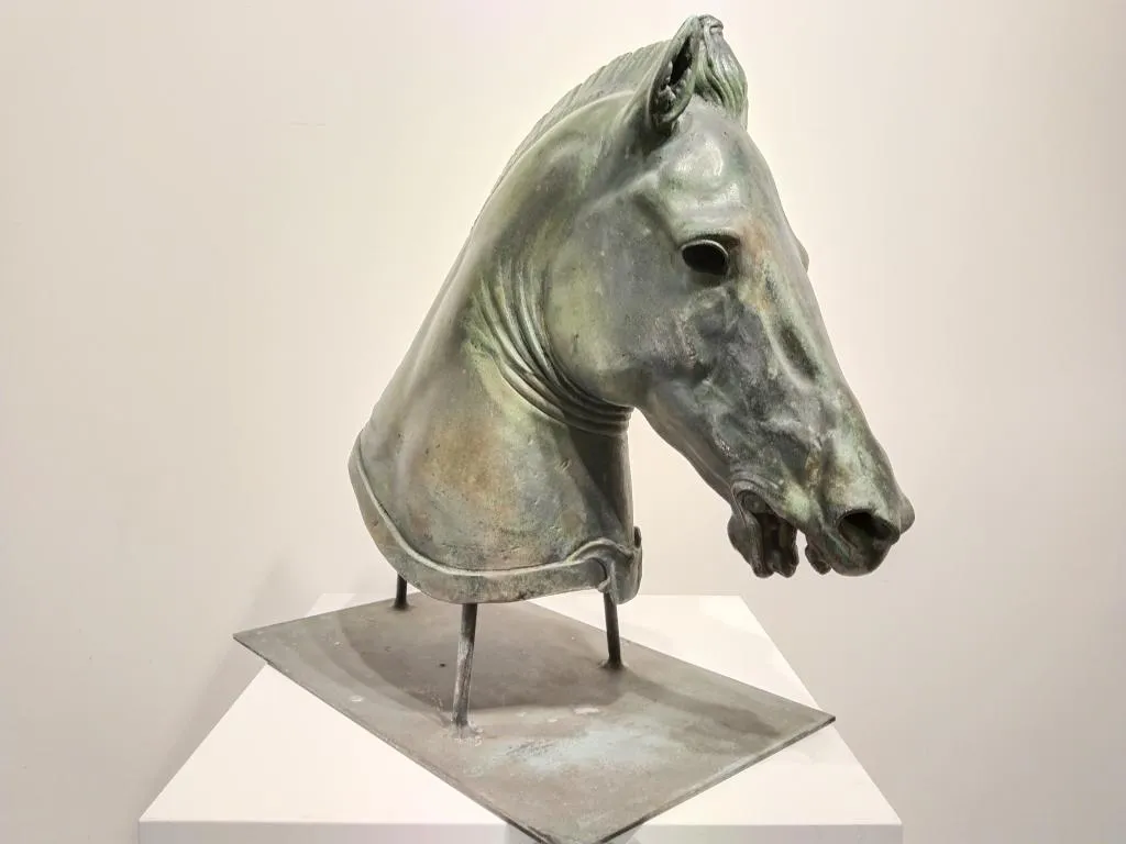 The Medici Riccardi Horse Head Grünspan Bronze Guss Replik 4
