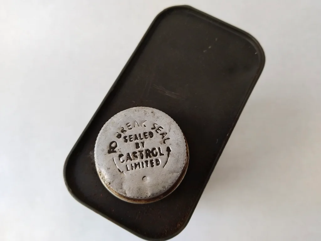 Vintage Castrol Gear Oil Can 1960s Classic Cars Automobilia 6