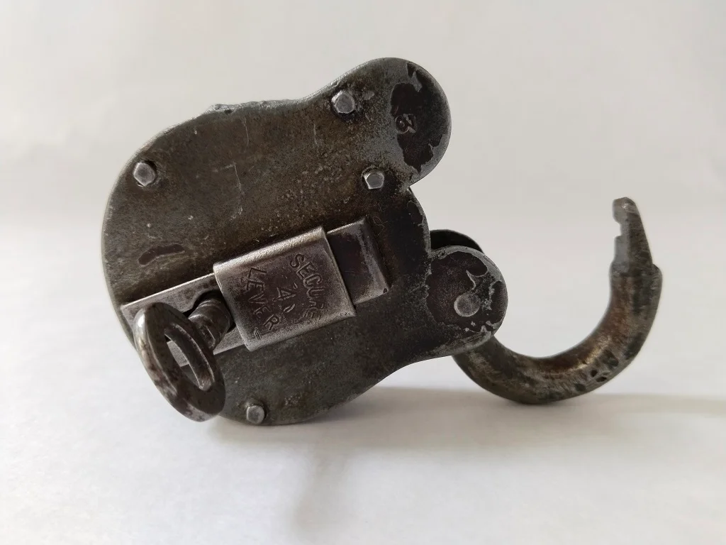 Vintage Handcrafted Lock Old Iron Padlock Original Key 3