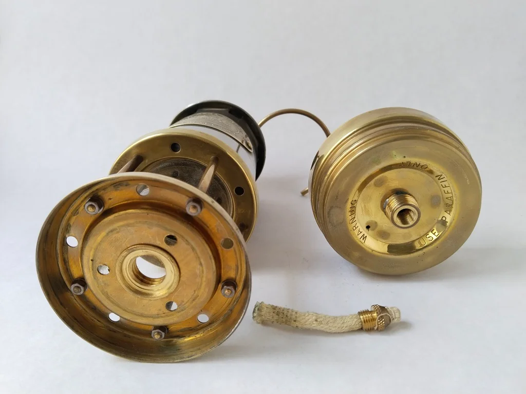 Vintage Oil Lamp British Coal Miners Company Wales Paraffin 7