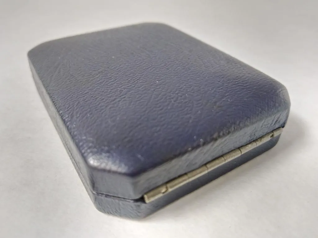 Vintage Ronson Standard Trim Pocket Lighter 1954 10