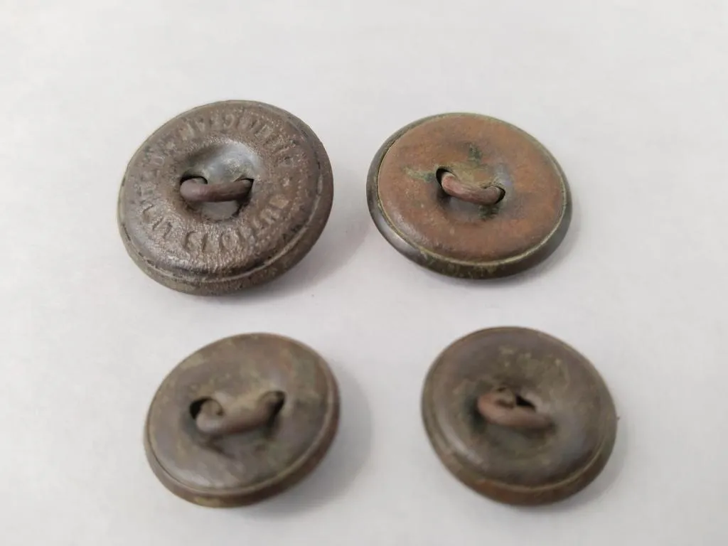 WWI British General Service Uniform Metal Buttons 2
