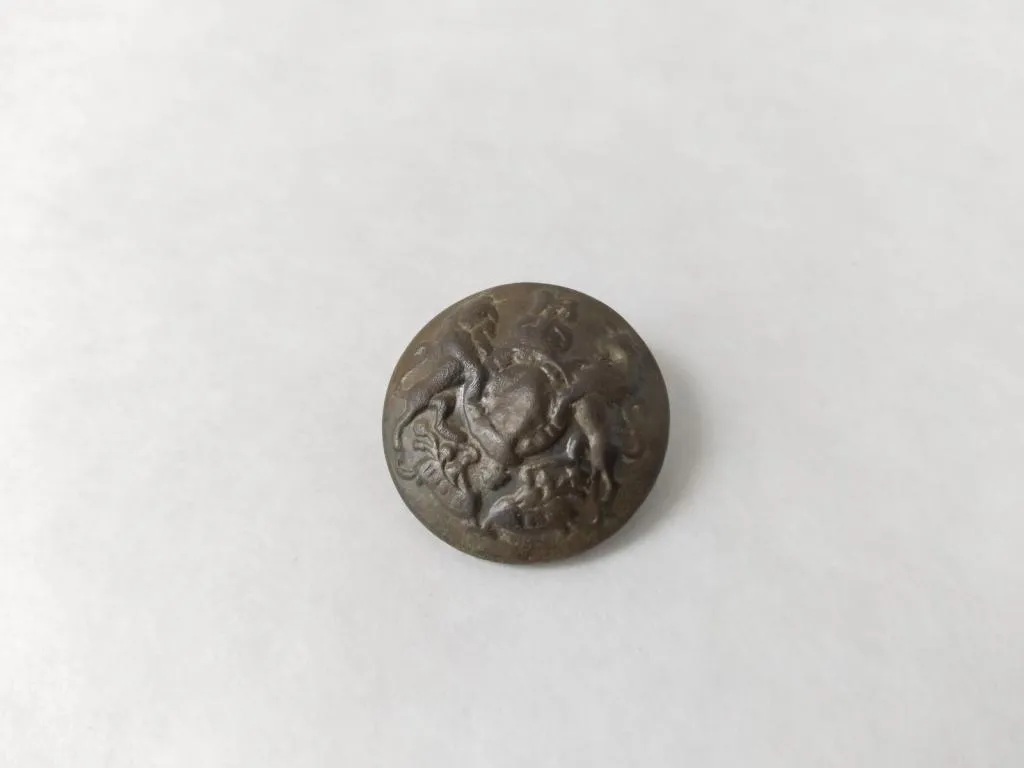 WWI British General Service Uniform Metal Buttons 4