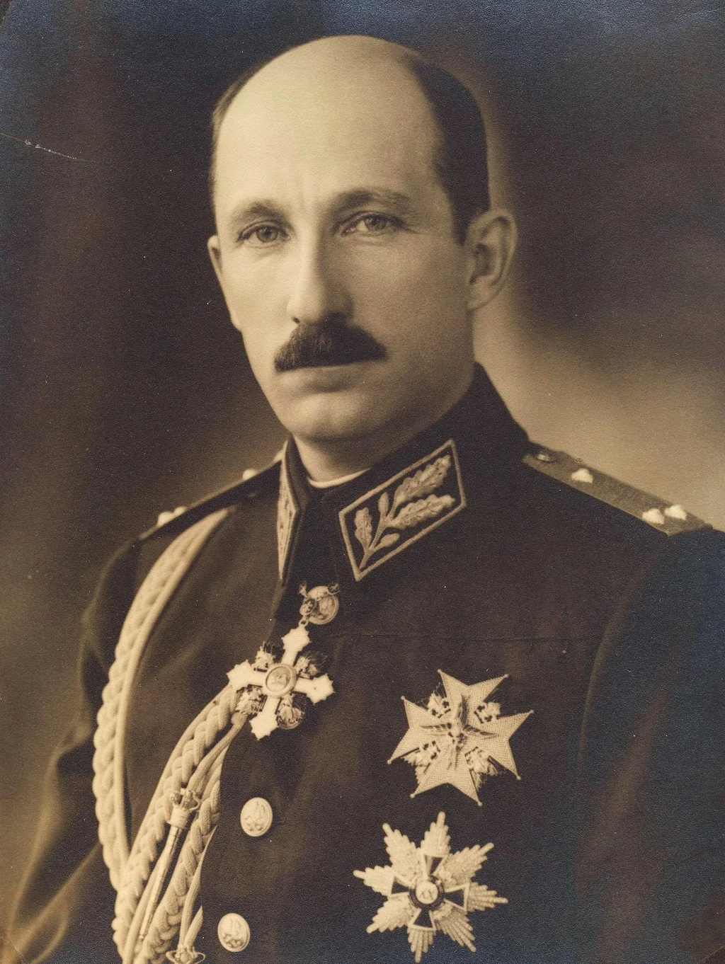 Boris III Tribute: Rare Military Buttons from the Reign of the Bulgarian Tsar