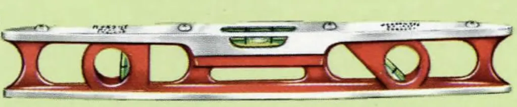 Abbildung der John Rabone Wasserwaagen in Kanubauform aus Aluminiumguss, Modelle Nr. 1420 und Nr. 1421, jeweils 9 Zoll lang. Ausgestattet mit Messröhren (Rainbow), wobei Nr. 1420 eine Senk- und eine Libellenröhre enthält und Nr. 1421 zusätzlich eine 45°-Senk­röhre.