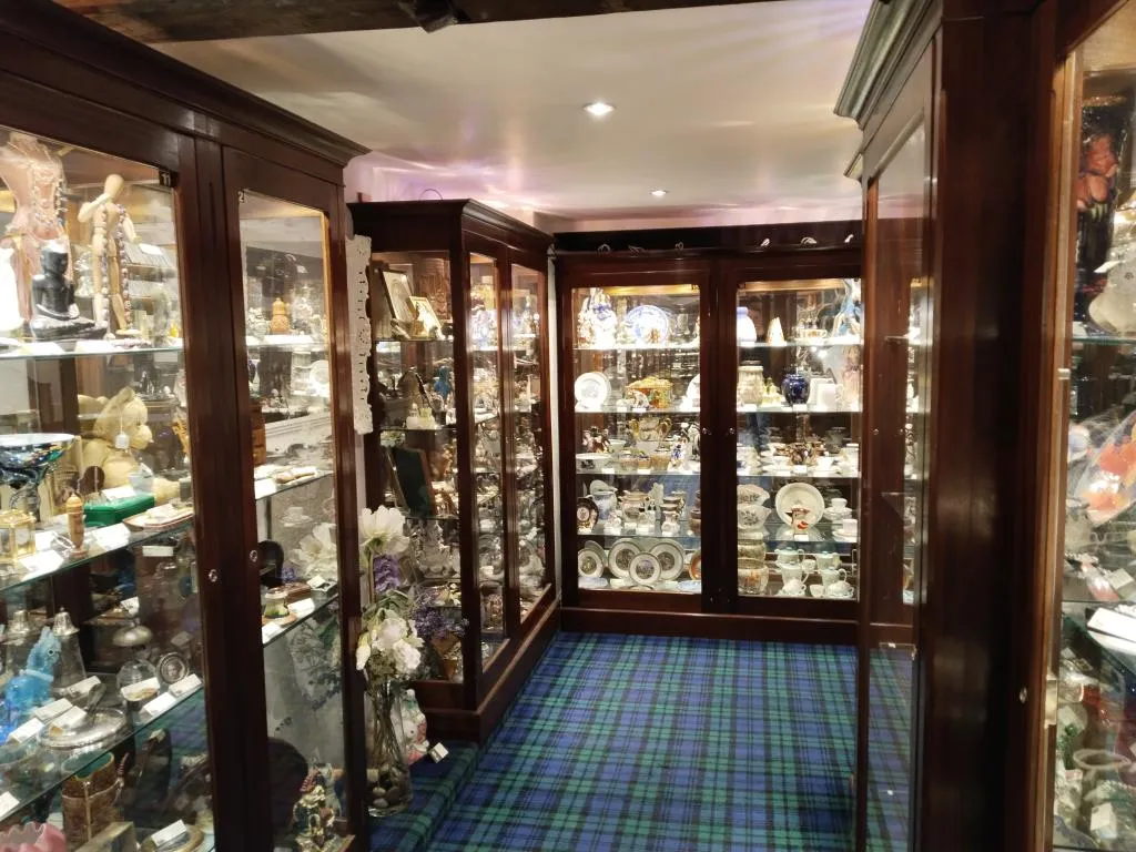A glimpse into Cromwell’s Antique Centre: elegant glass cabinets filled with porcelain, figurines, vintage décor, and collectibles—offering a rich variety for every taste.