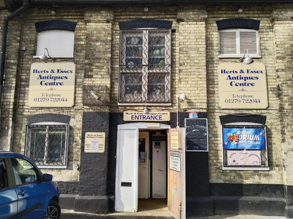 The Herts & Essex Antiques Centre Bewertung