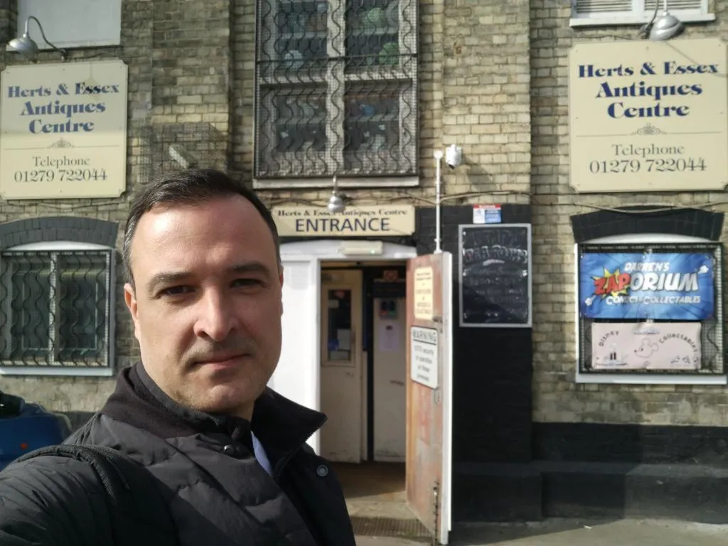 Closer look at the entrance of The Herts & Essex Antiques Centre.